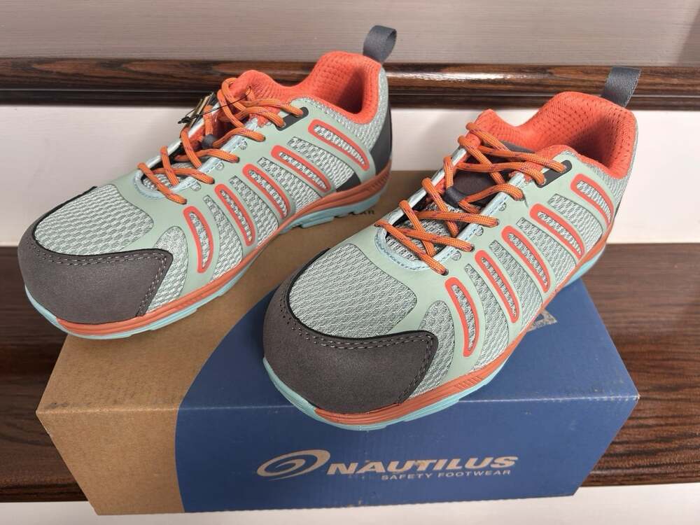 Women's Work Shoes Safety Carbon Nanofiber Toe Teal/ Coral Size 6.5W . Nautilus